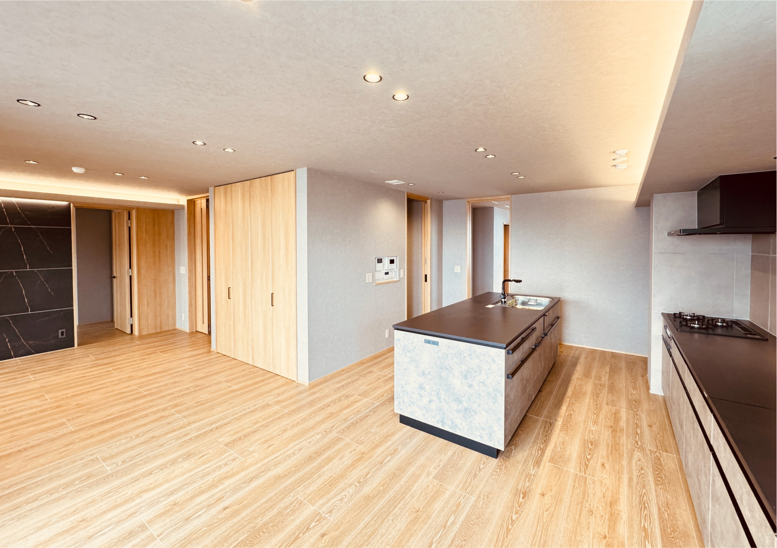 THE SKY 御影郡家0401号室の内装写真